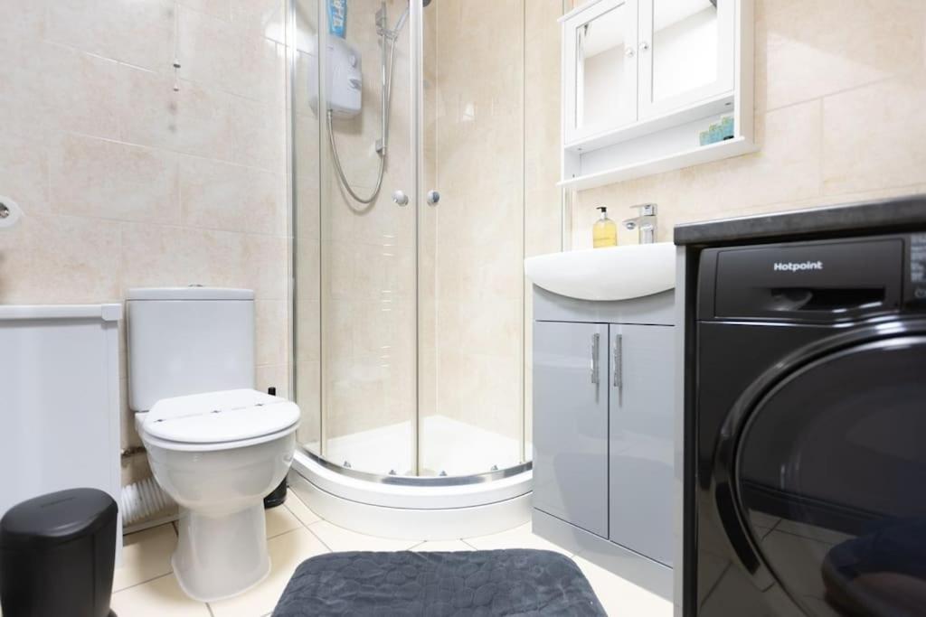 Rugby Coach House, Central Location, 5 Star Rating Exterior foto